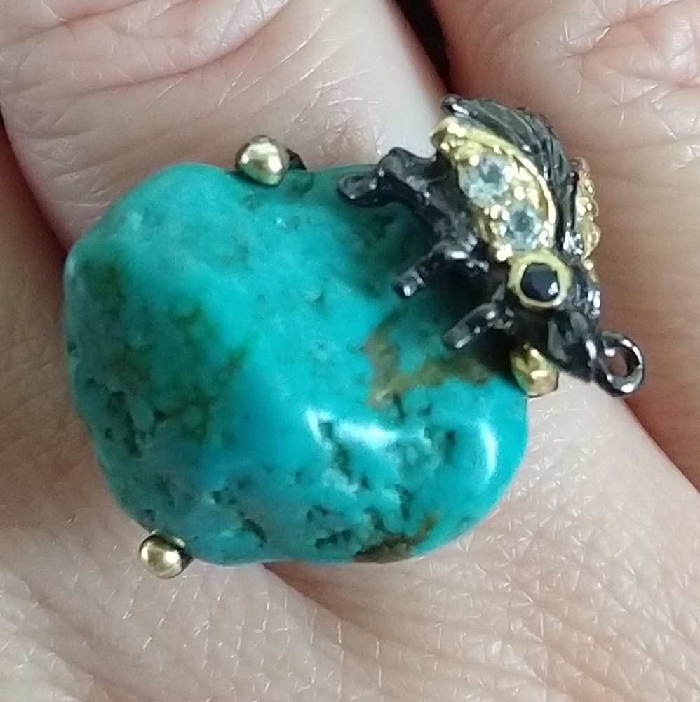 Amazing genuine Arizona turquoise bug art ring